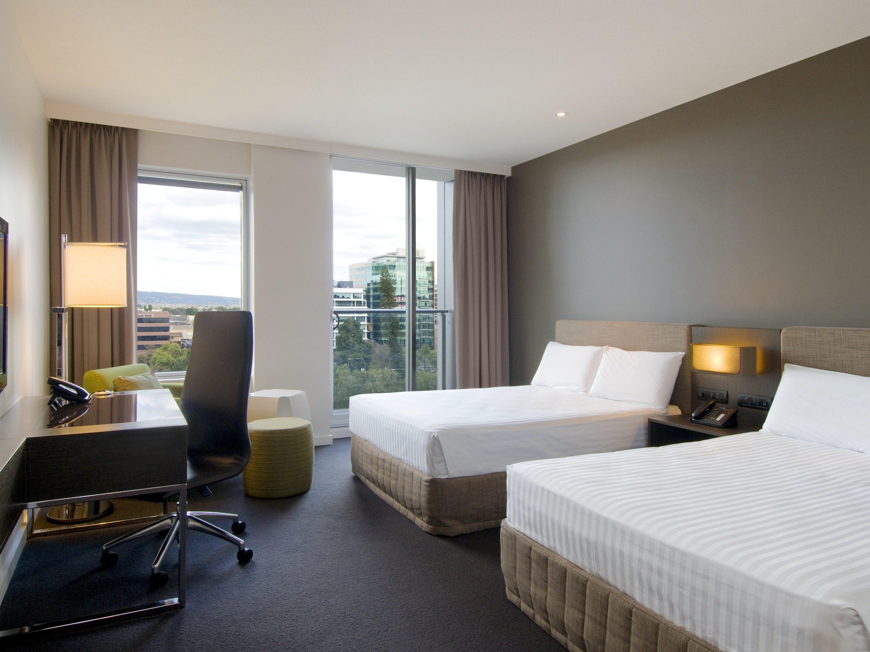 Pullman Adelaide Otel Dış mekan fotoğraf A room at the hotel