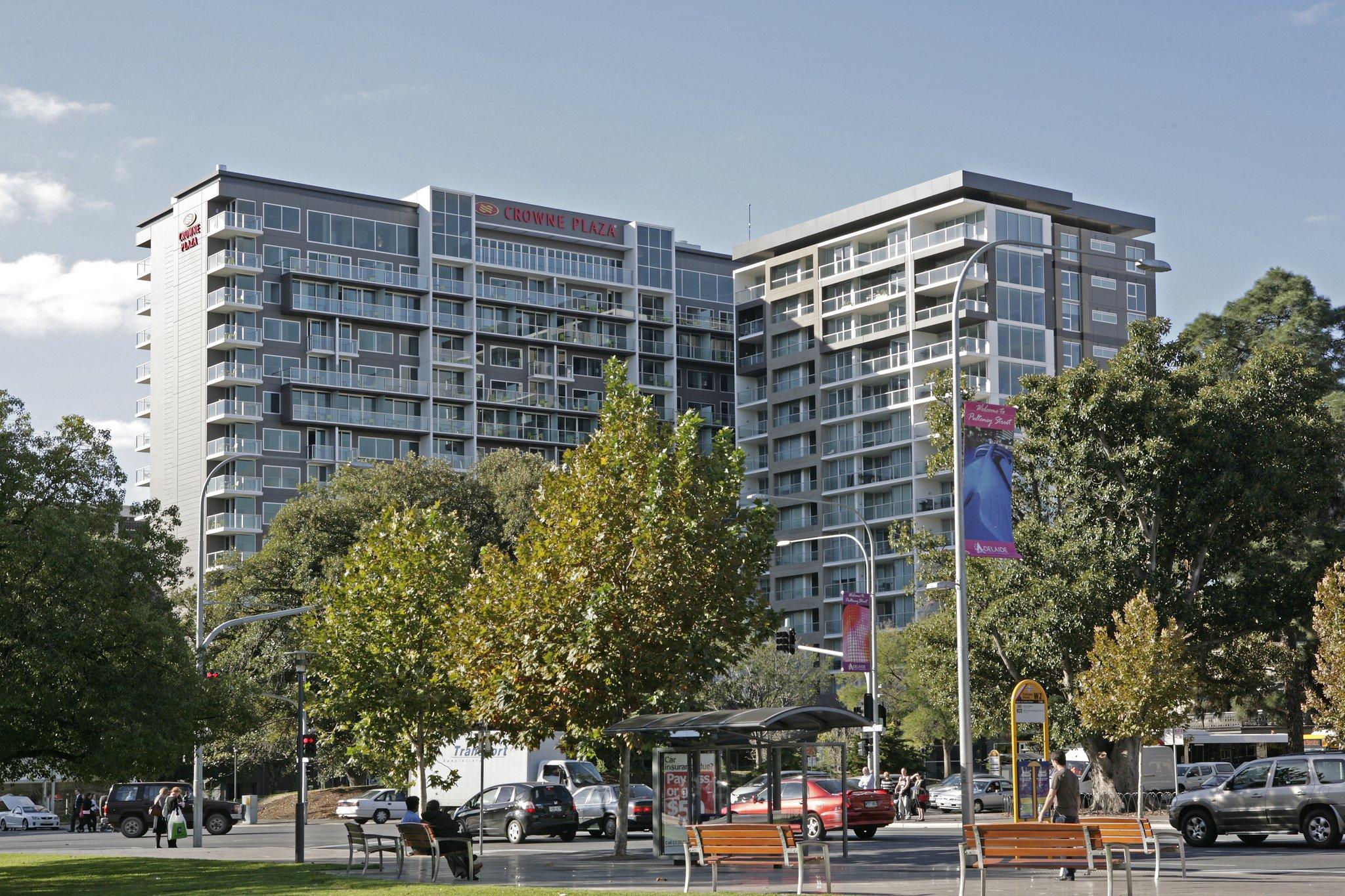 Pullman Adelaide Otel Dış mekan fotoğraf The hotel in 2012