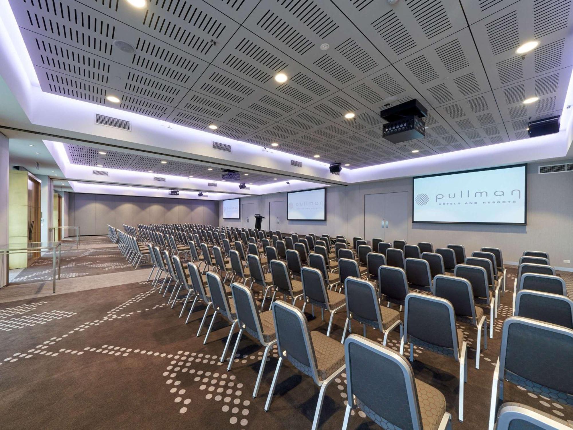 Pullman Adelaide Otel Dış mekan fotoğraf The Auditorium